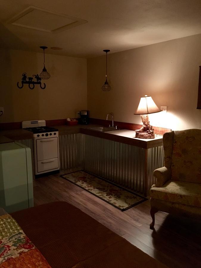 كلاودكروفت Dusty Boots Motel & Cafe المظهر الخارجي الصورة